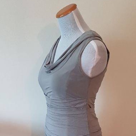 NWOT BCBG Max Azria Dove Grey Dress - Size 6 - Picture 6 of 16